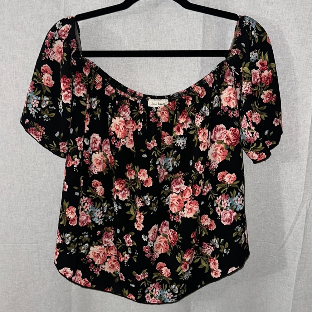 Cute off the shoulder floral top